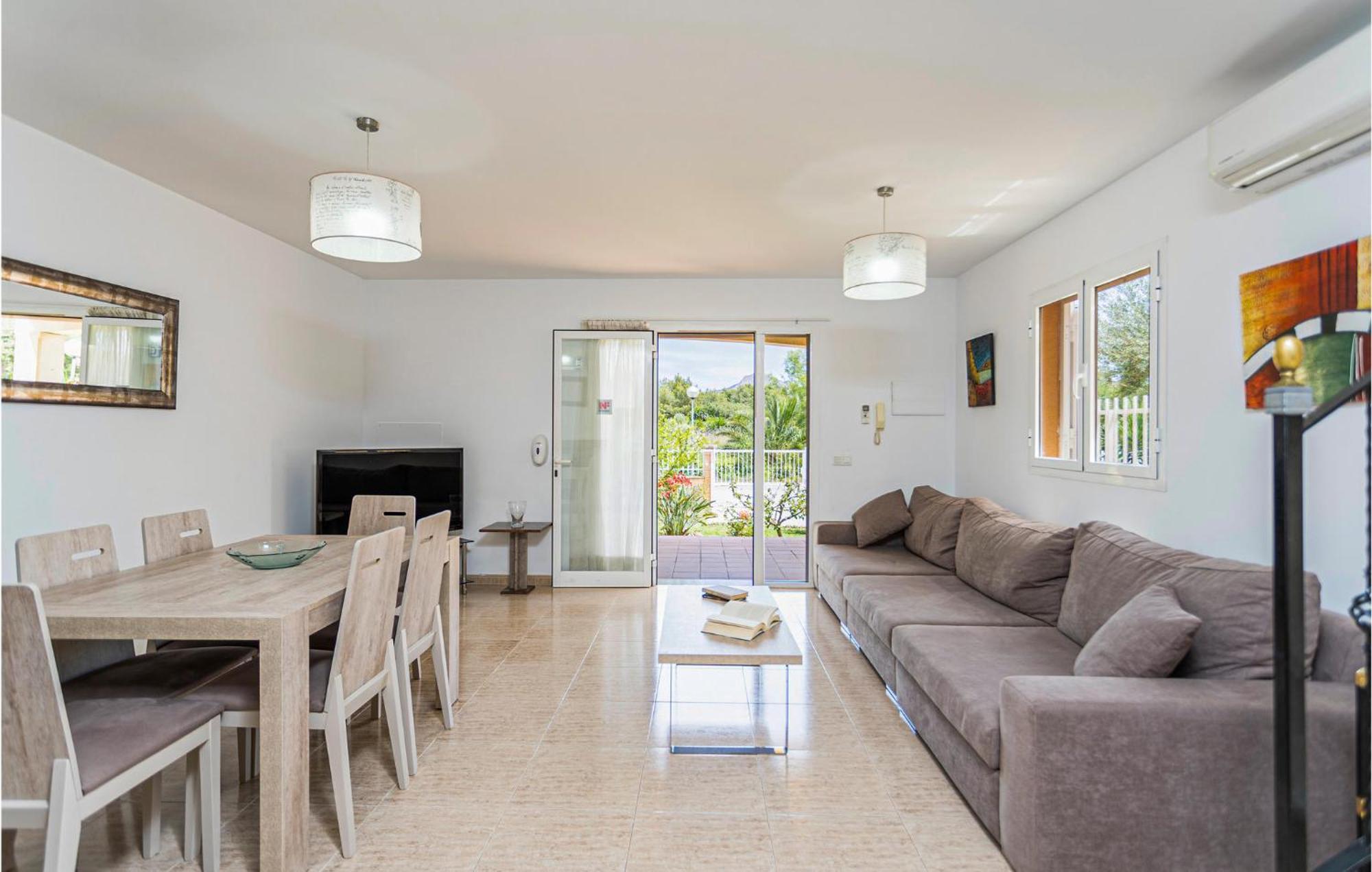 4 Bedroom Beautiful Home In Alcudia Порто де Алькудиа Экстерьер фото
