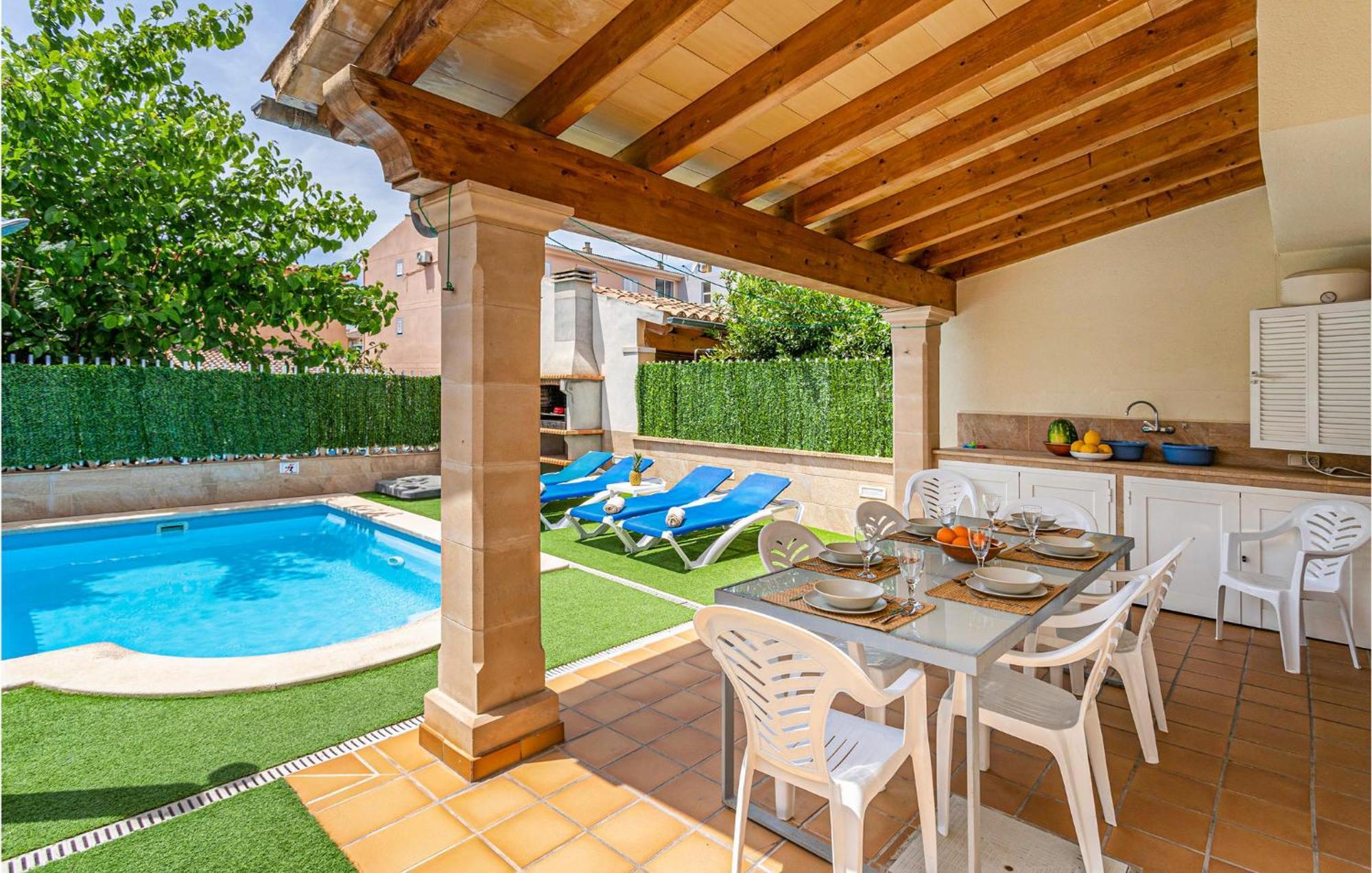 4 Bedroom Beautiful Home In Alcudia Порто де Алькудиа Экстерьер фото